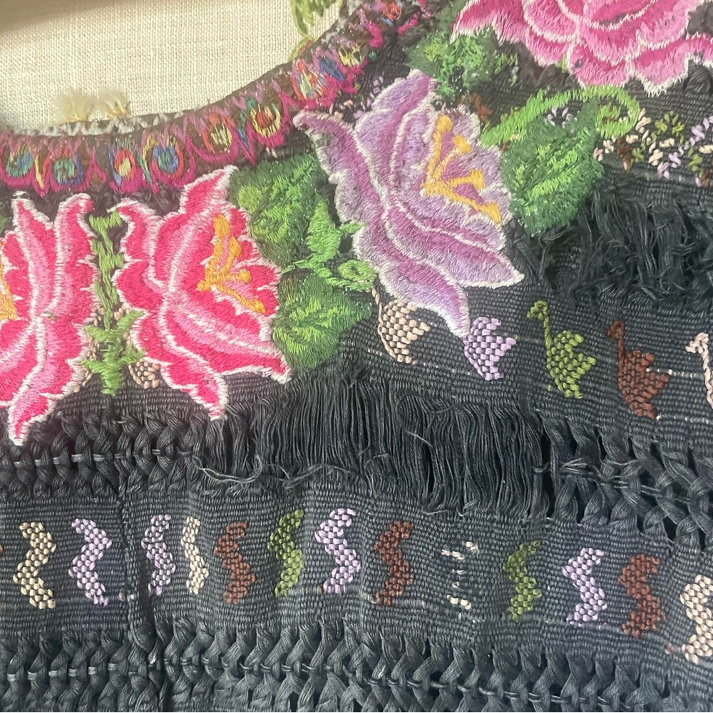 Vintage Guatemalan hulipi top - Picture 6 of 6
